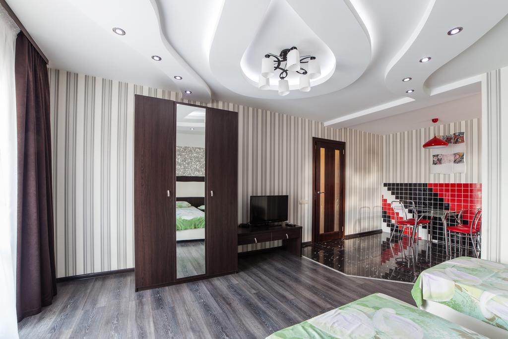 Home Comfort Livoberezhna IEC Kiev Exterior foto