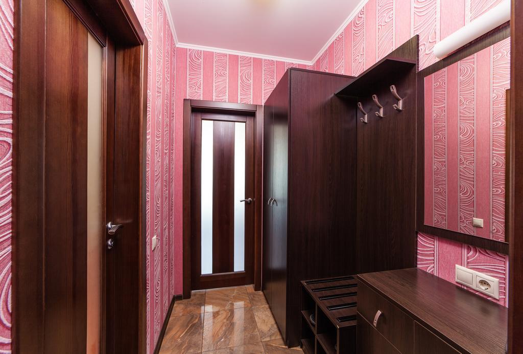 Home Comfort Livoberezhna IEC Kiev Exterior foto