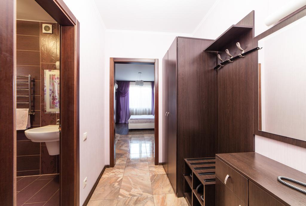 Home Comfort Livoberezhna IEC Kiev Exterior foto