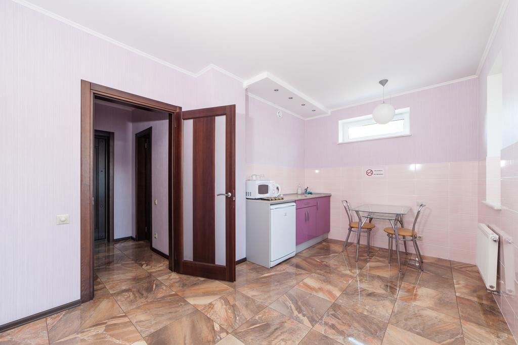 Home Comfort Livoberezhna IEC Kiev Exterior foto